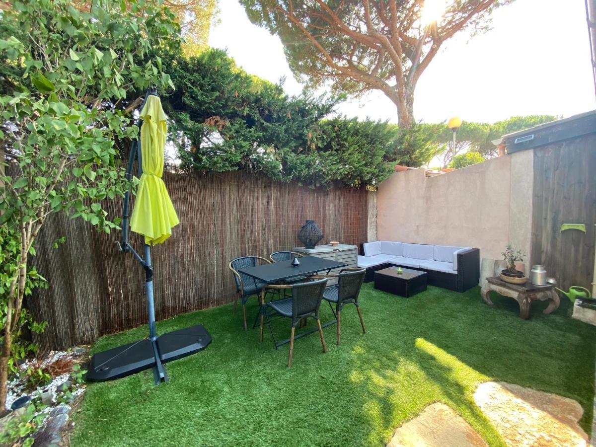 Agreable Studio Proche Sttropez Piscine Et Tennis Gassin Exterior photo